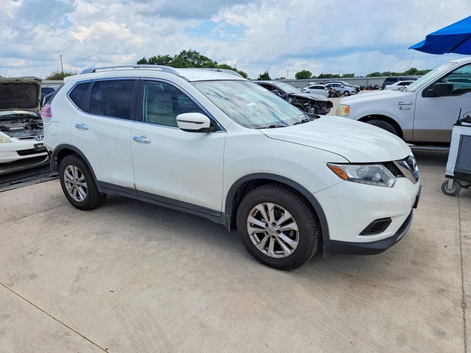 2016 NISSAN ROGUE SV 4