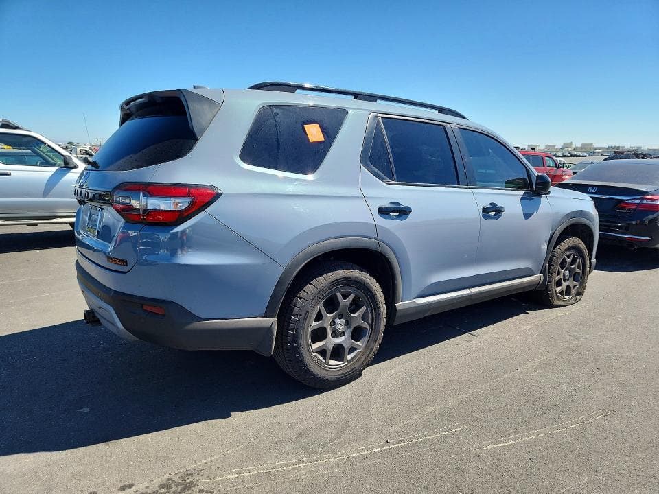 2023 HONDA PILOT TRAILSPORT 3