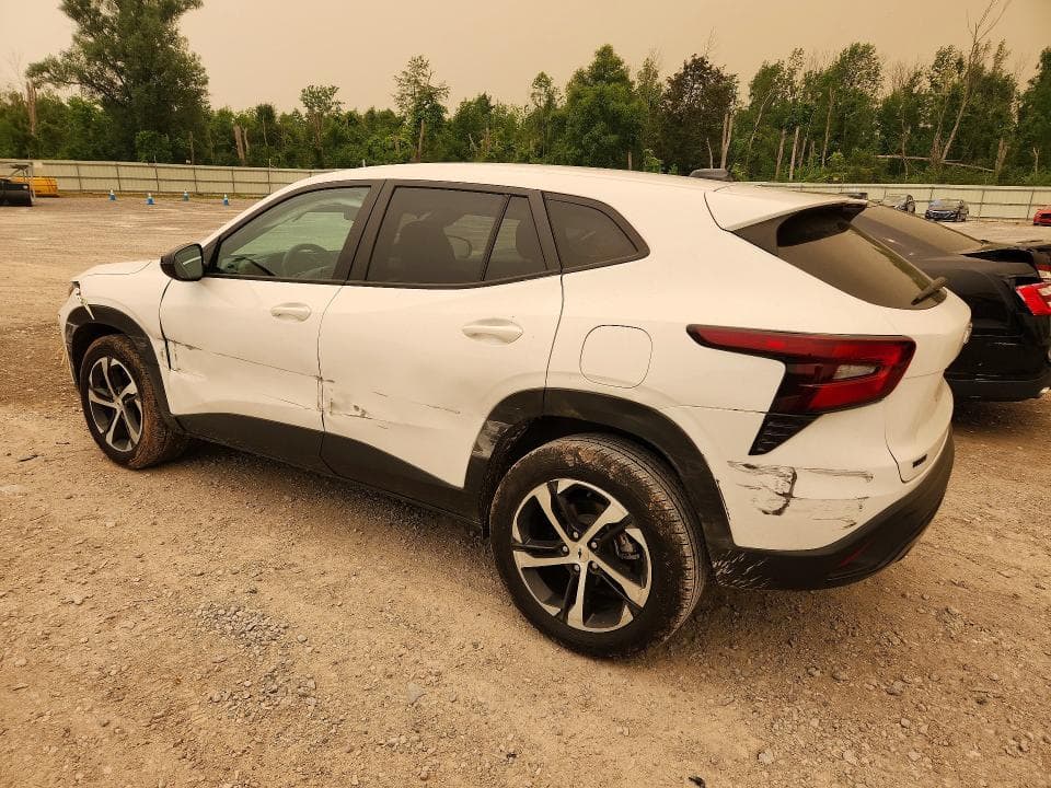 2024 CHEVROLET TRAX 1RS 2