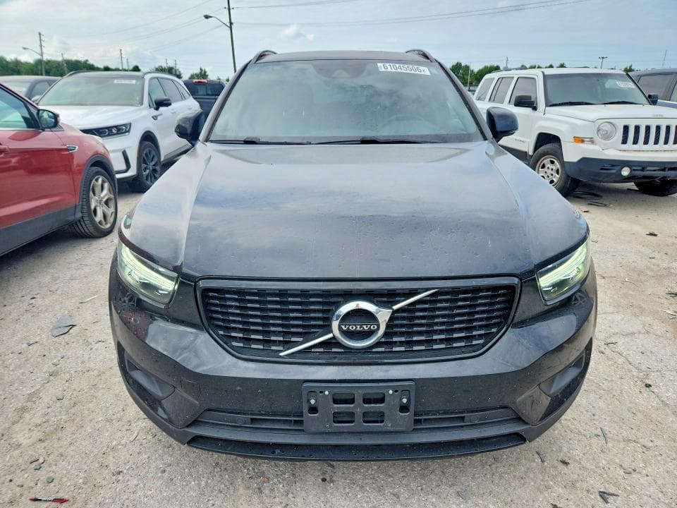 2019 VOLVO XC40 T5 R-DESIGN T5 R-DESIGN 5