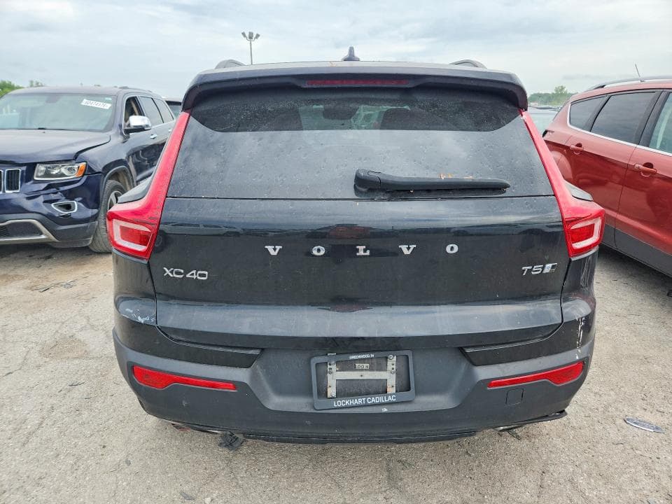 2019 VOLVO XC40 T5 R-DESIGN T5 R-DESIGN 6
