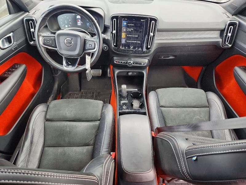 2019 VOLVO XC40 T5 R-DESIGN T5 R-DESIGN 8