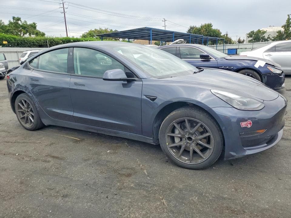2022 TESLA MODEL 3 4