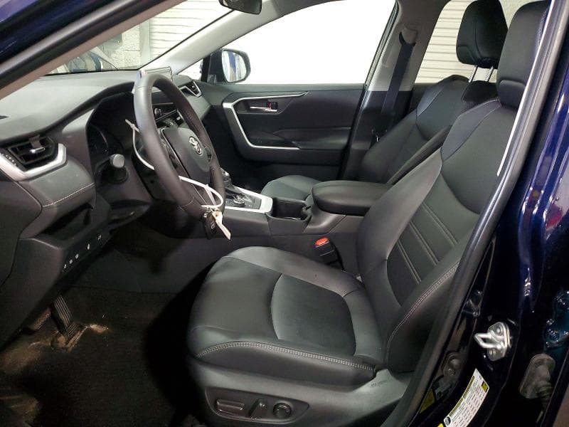 2024 TOYOTA RAV4 XLE PREMIUM 7