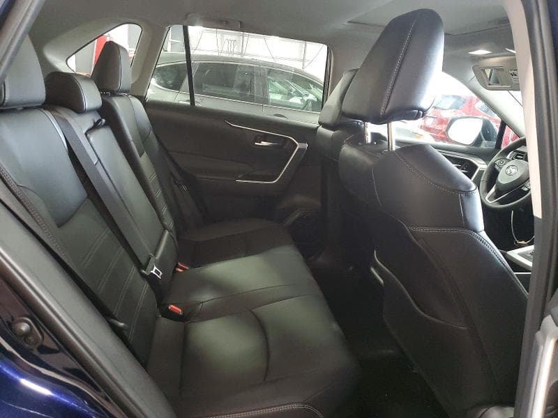 2024 TOYOTA RAV4 XLE PREMIUM 10