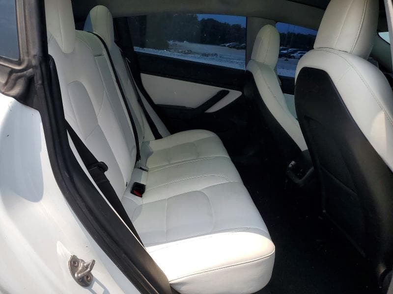 2019 TESLA MODEL 3 10
