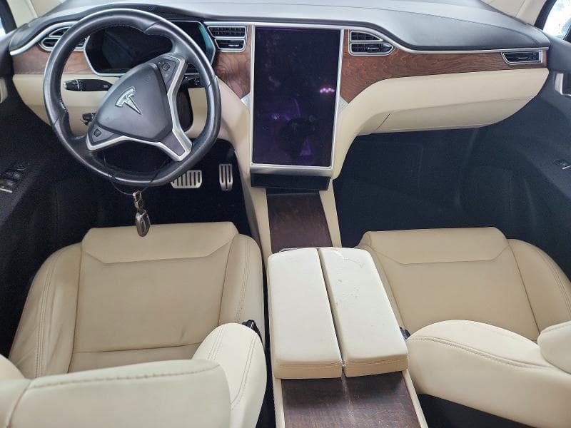 2018 TESLA MODEL X 8