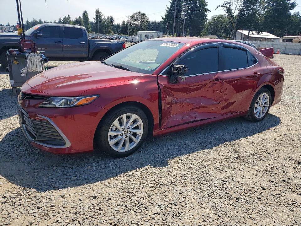 2022 TOYOTA CAMRY LE - 1