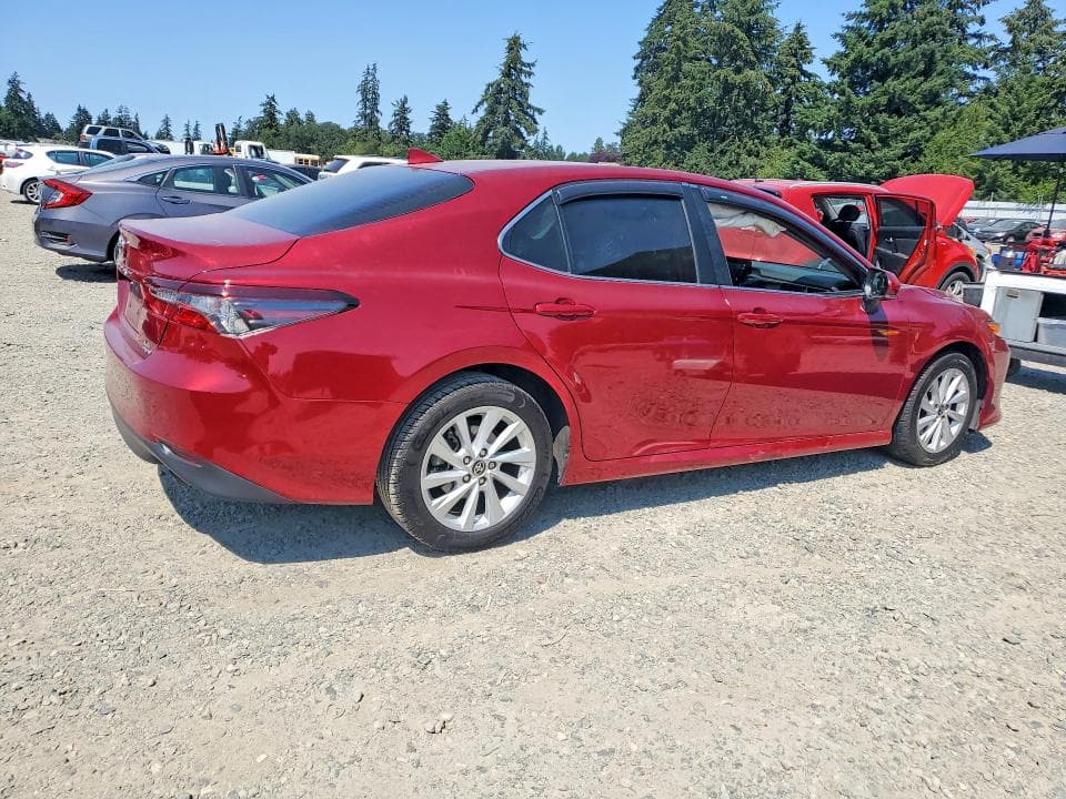 2022 TOYOTA CAMRY LE 3