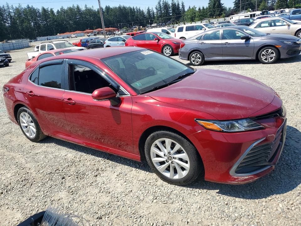 2022 TOYOTA CAMRY LE 4