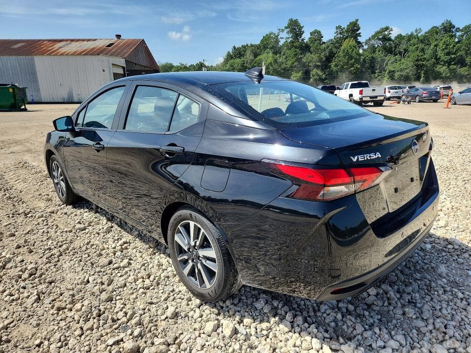 2025 NISSAN VERSA SV 2