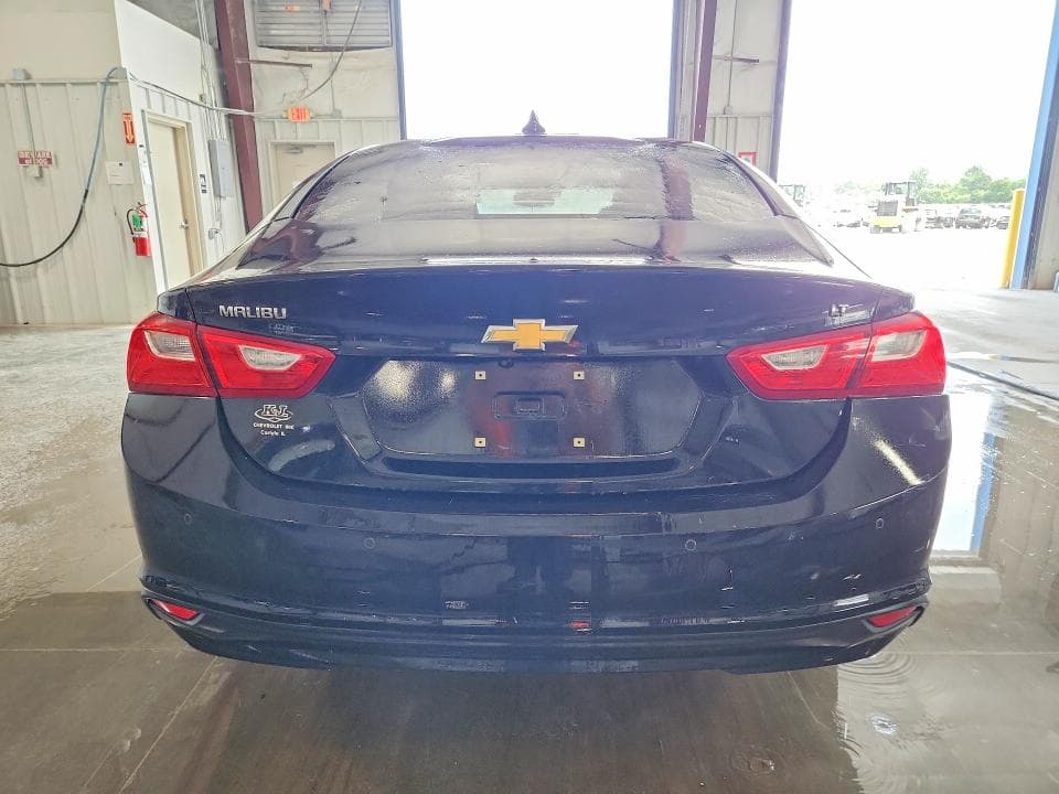 2017 CHEVROLET MALIBU LT LT 6