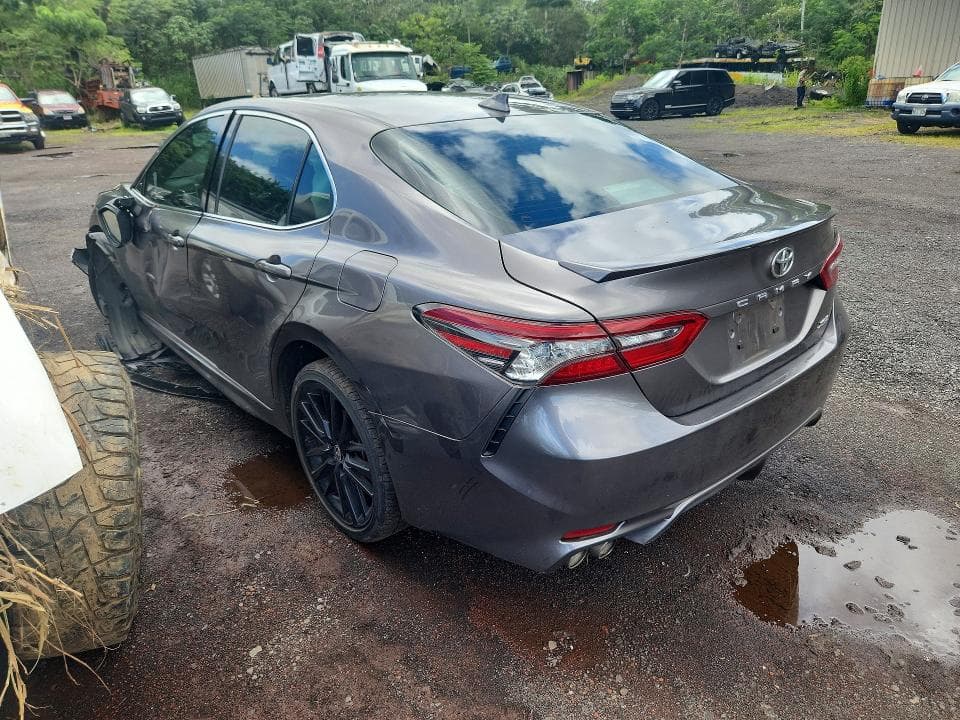 2022 TOYOTA CAMRY XSE 2