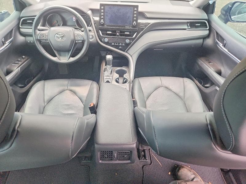 2022 TOYOTA CAMRY XSE 8