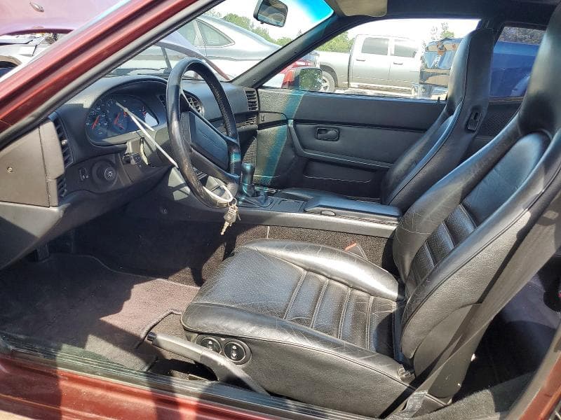 1986 PORSCHE 944 7