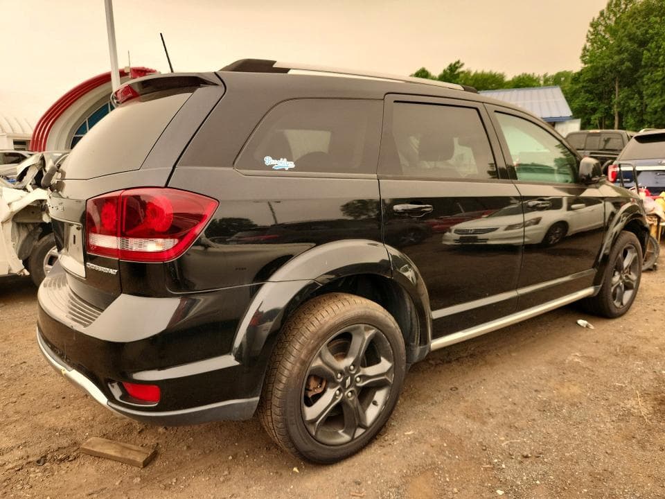 2019 DODGE JOURNEY CROSSROAD CROSSROAD 3