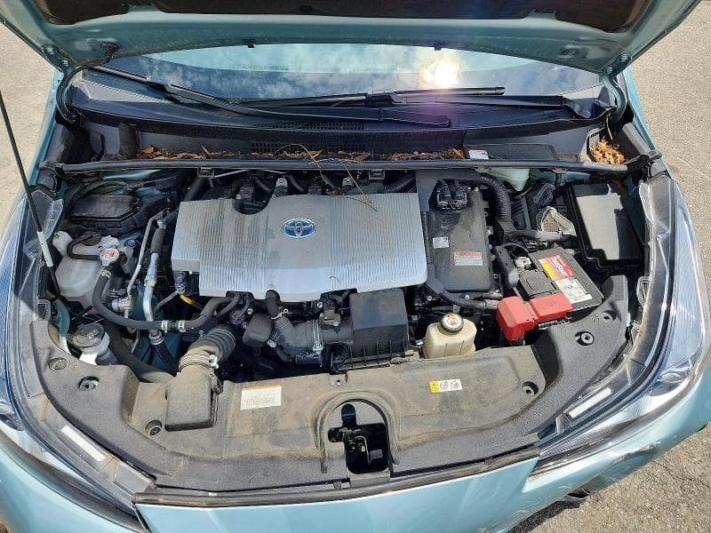 2021 TOYOTA PRIUS LE 12