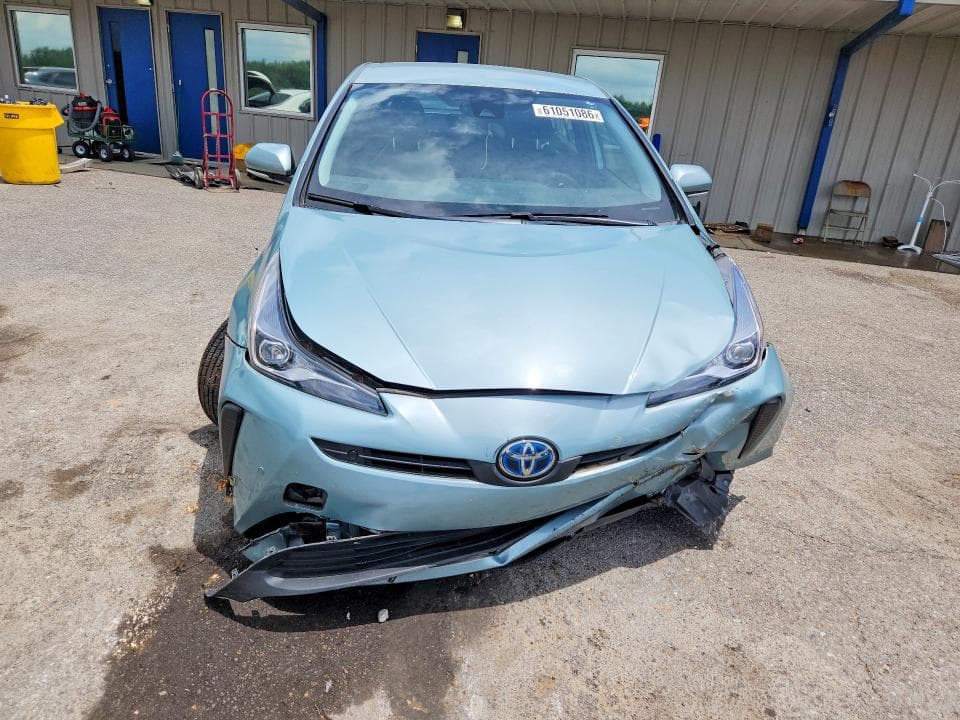 2021 TOYOTA PRIUS LE 5