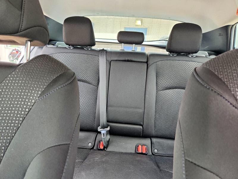 2021 TOYOTA PRIUS LE 10