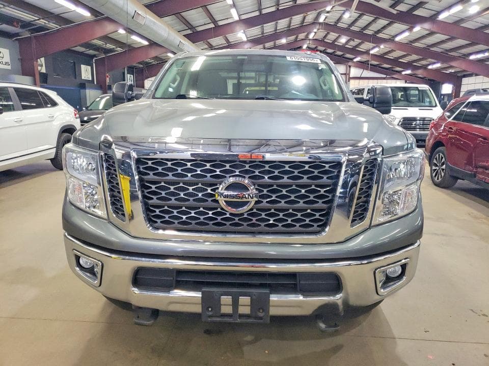 2018 NISSAN TITAN XD S S 5