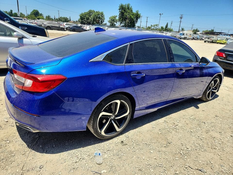 2018 HONDA ACCORD SPORT 3