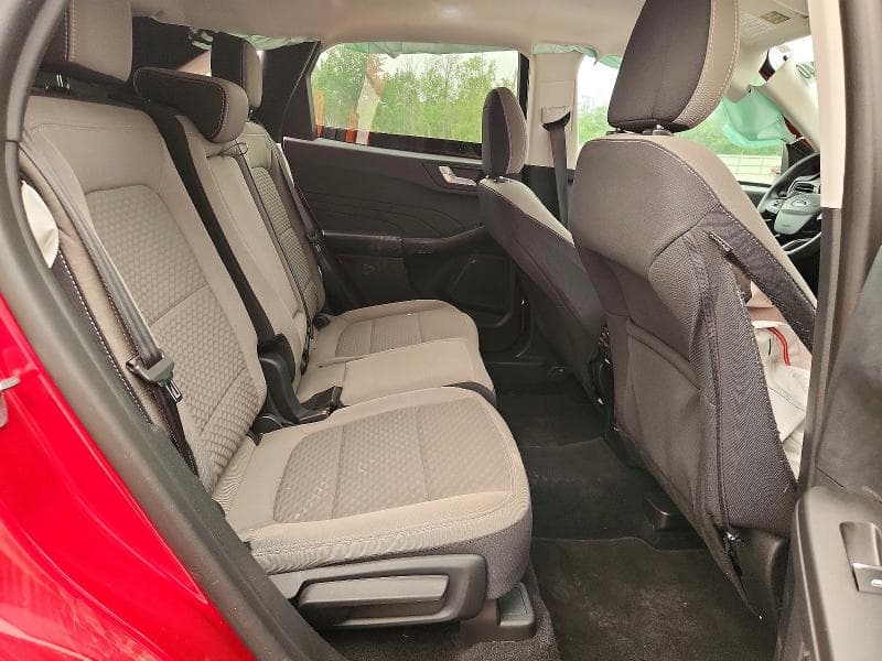 2021 FORD ESCAPE SE 10