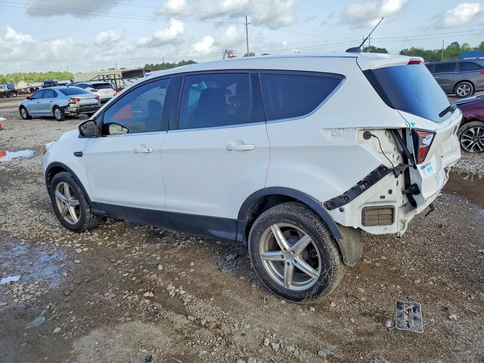 2017 FORD ESCAPE SE 2