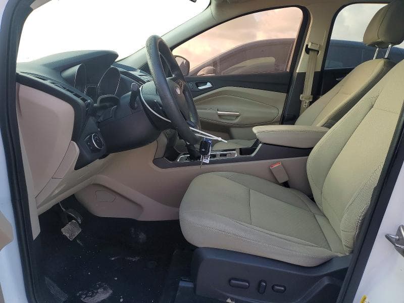2017 FORD ESCAPE SE 7