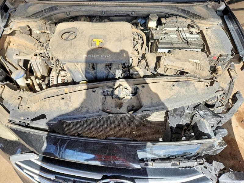 2018 HYUNDAI ELANTRA SE SE 11
