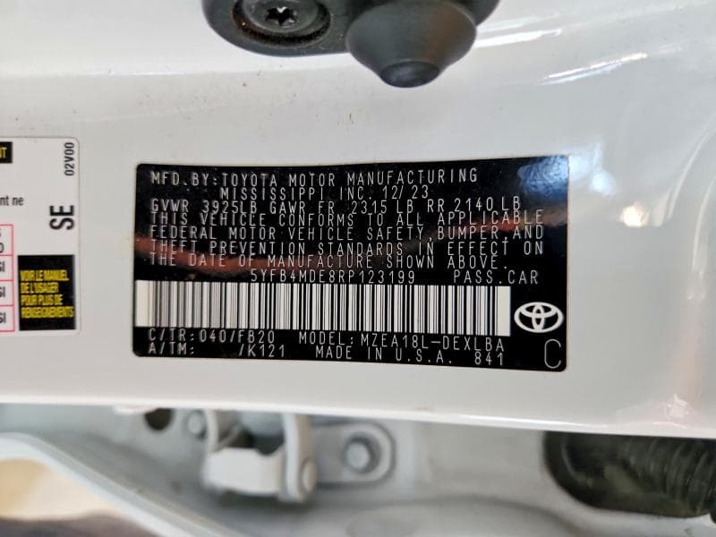 2024 TOYOTA COROLLA LE 12