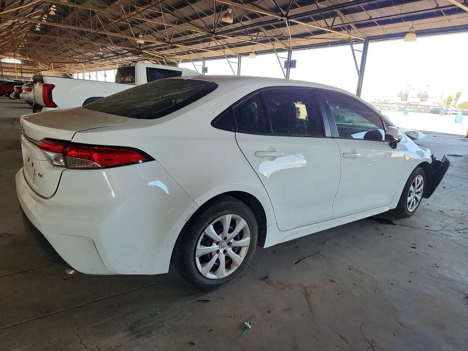2024 TOYOTA COROLLA LE 3