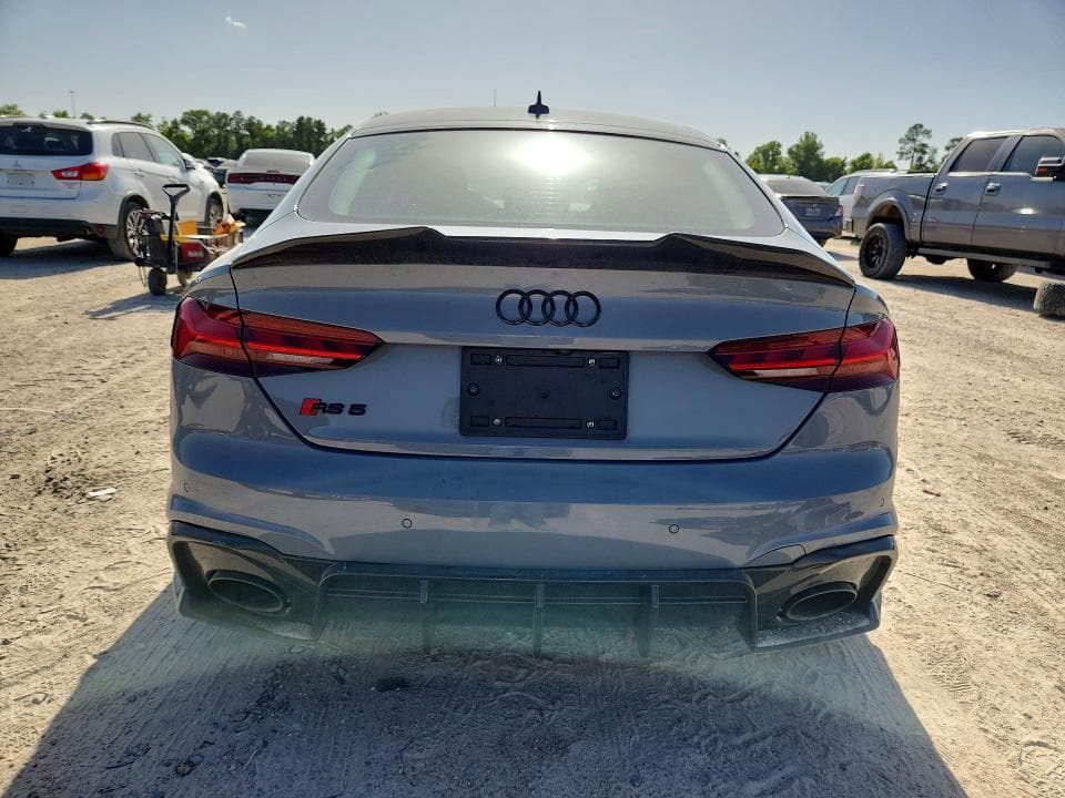 2021 AUDI RS5 6