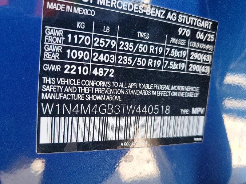 2026 MERCEDES-BENZ GLB 250 13