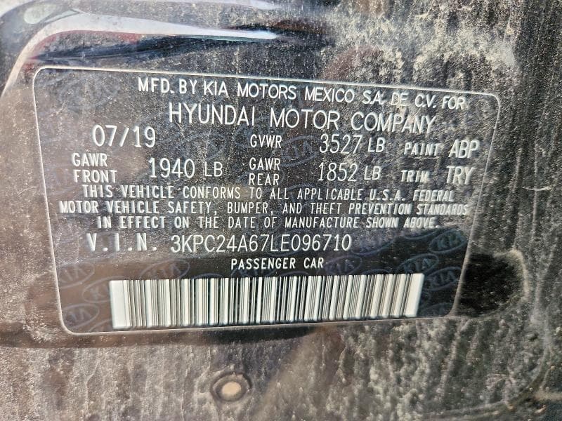 2020 HYUNDAI ACCENT SE 12