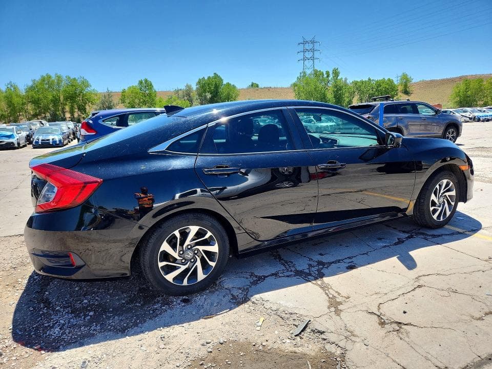 2018 HONDA CIVIC EX EX 3