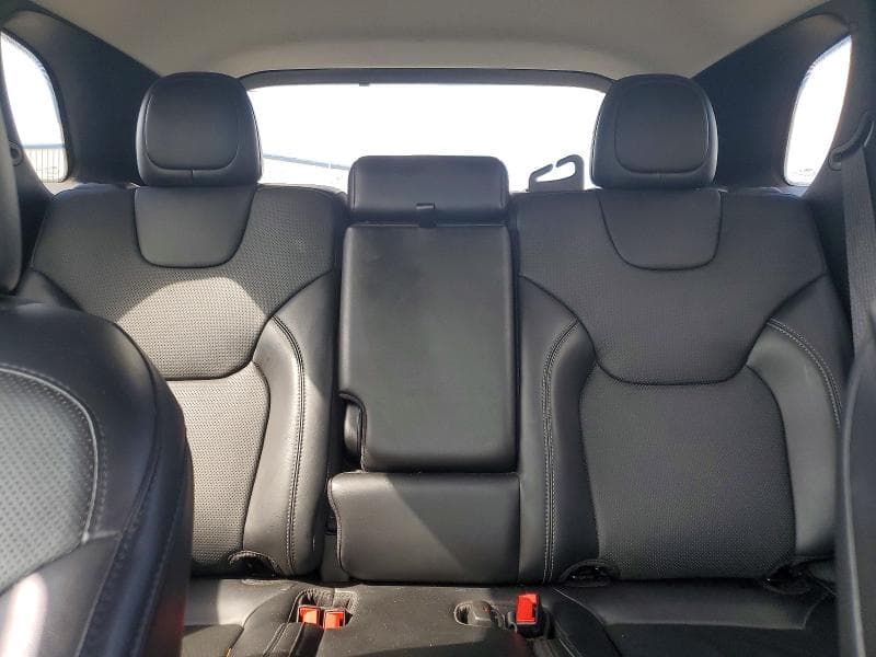 2020 JEEP CHEROKEE LIMITED 10