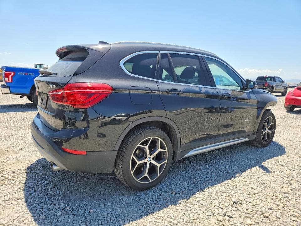 2018 BMW X1 XDRIVE28I 3