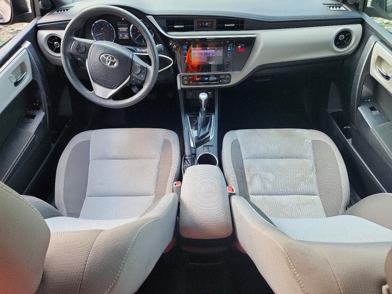 2019 TOYOTA COROLLA LE LE 8