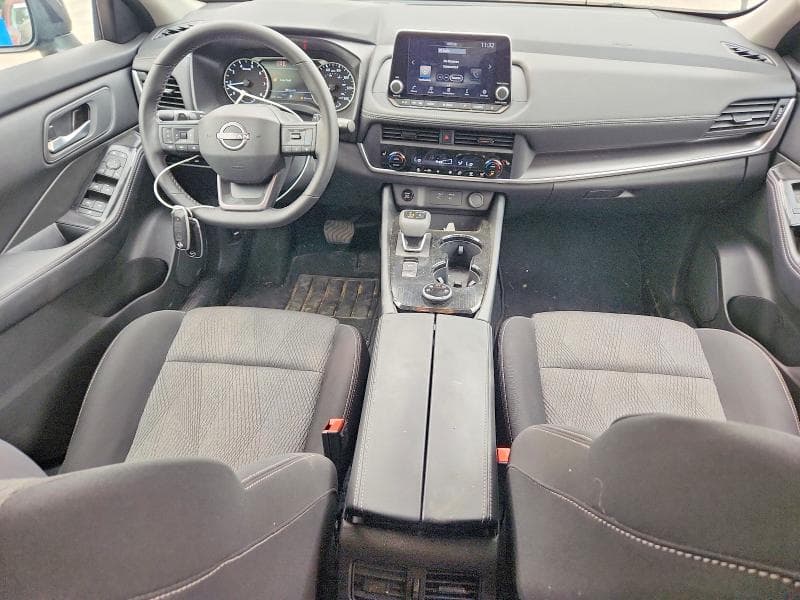 2026 NISSAN ROGUE SV 8