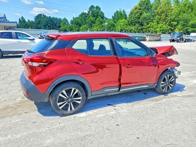 2018 NISSAN KICKS SR 3