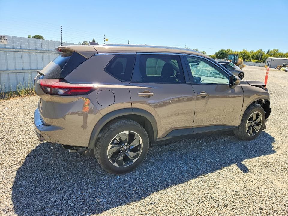 2024 NISSAN ROGUE SV 3