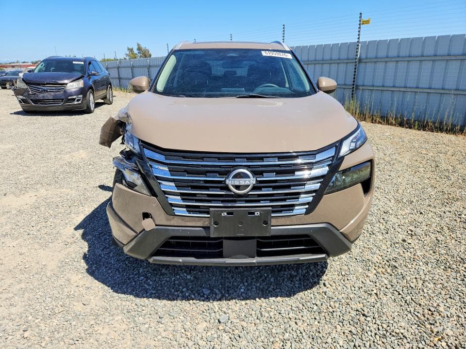 2024 NISSAN ROGUE SV 5