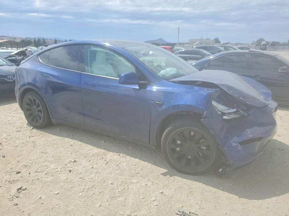 2021 TESLA MODEL Y 4
