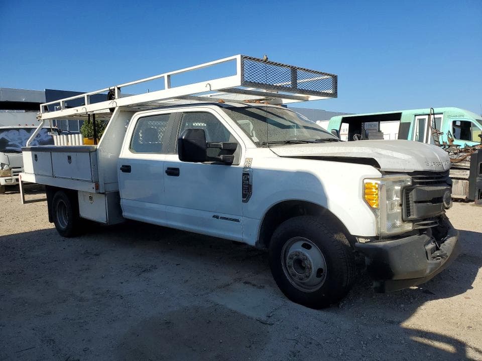 2017 FORD F350 SUPER DUTY 4