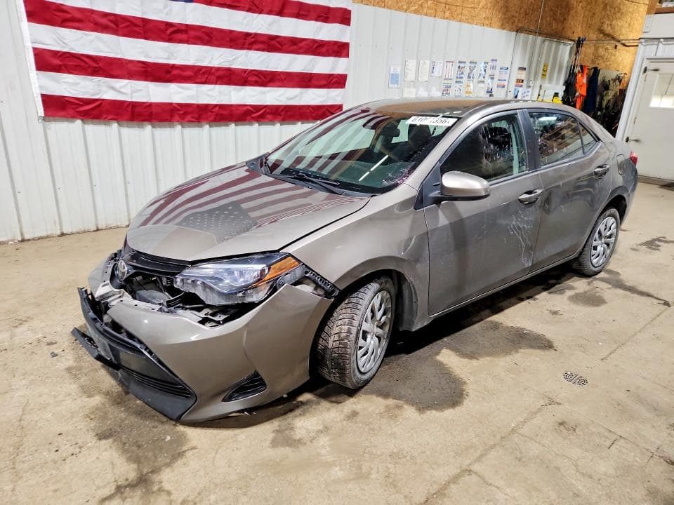 2017 TOYOTA COROLLA LE