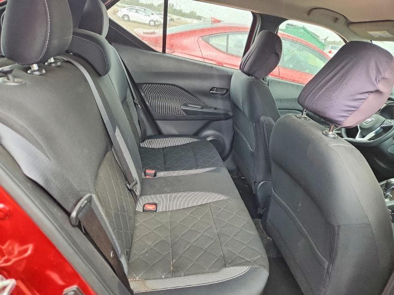 2019 NISSAN KICKS SV SV 10