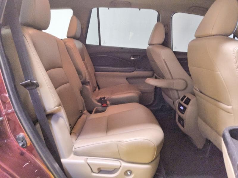 2019 HONDA PILOT TOURING 11