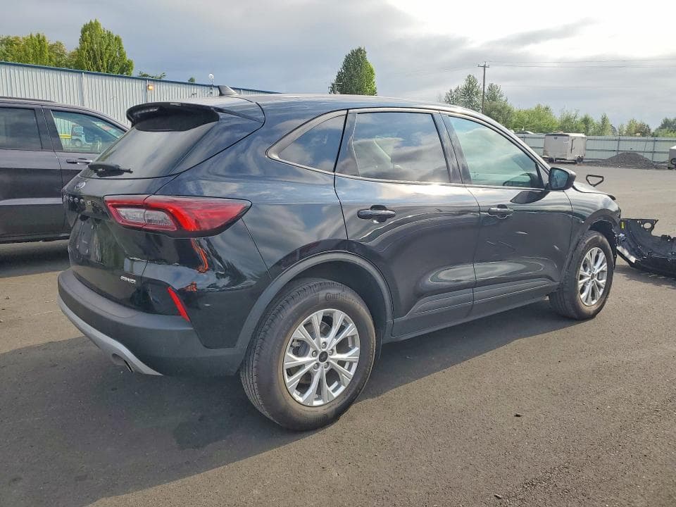 2025 FORD ESCAPE ACTIVE 3