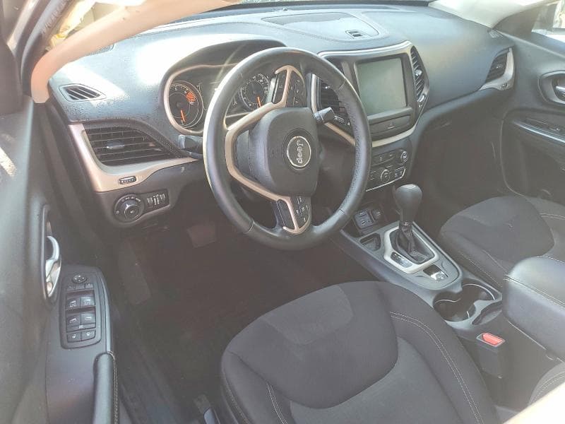 2017 JEEP CHEROKEE LATITUDE 8