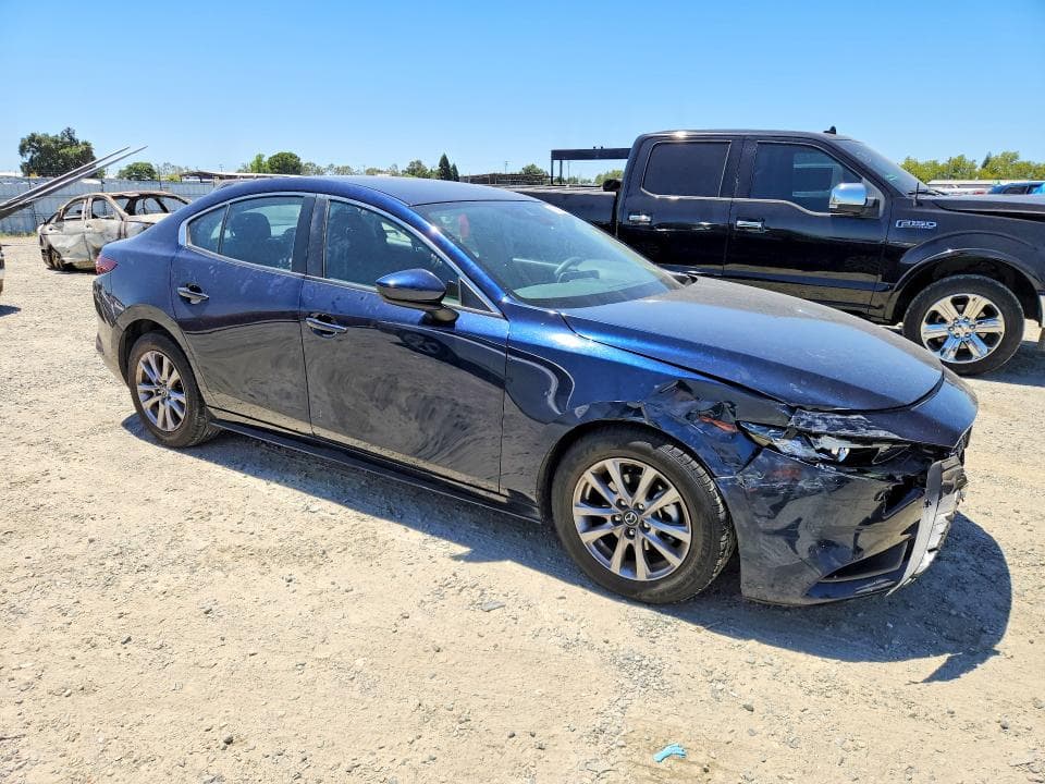 2020 MAZDA 3 4